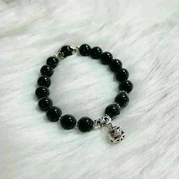 Onyx Natural Gemstone Bracelets with Flower Charm - Picture 3 of 5